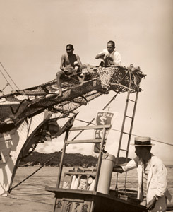漁港所見 [澁谷正直, アサヒカメラ 1940年6月号より]のサムネイル画像