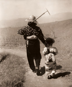 野道 [三瀬幸一, アサヒカメラ 1940年6月号より]のサムネイル画像
