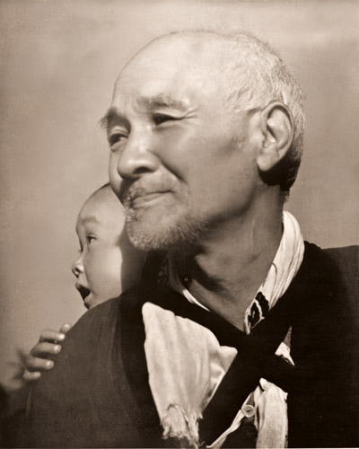孫 [吉川長一郞, アサヒカメラ 1940年6月号より] パブリックドメイン画像 