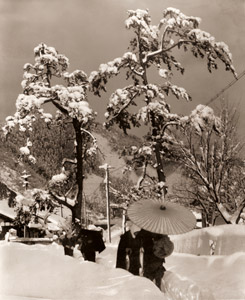 雪後 [八木常治, アサヒカメラ 1940年6月号より]のサムネイル画像
