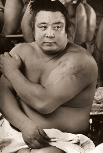 吉葉山 [見崎松太郎, アサヒカメラ 1956年1月号より] パブリックドメイン画像 