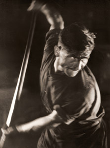 火夫 [ヤーコブ・ツッゲナー, アサヒカメラ 1956年1月号より]のサムネイル画像