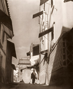 倉庫裏の冬 [新島恵之輔, アサヒカメラ 1941年3月号より]のサムネイル画像
