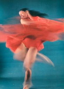 踊り子 [ジャック・フィールズ, Color Photography Annual 1956より]のサムネイル画像