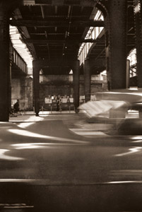 街 [池宮清二郎, ARS CAMERA 1955年3月号より]のサムネイル画像
