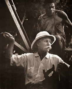 アフリカ西ガボンのランバレーネに建築中の病院を見るアルベルト・シュバイツァー博士と大工 [ユージン・スミス, 1954年, 栄光の「LIFE」展 1946-1955 時代の顔を衝くより]のサムネイル画像