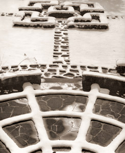 雪模様 [大宮隆, カメラ毎日 1955年3月号より]のサムネイル画像
