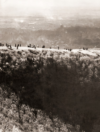 秋の若草山 [入江泰吉, カメラ毎日 1955年10月号より] パブリックドメイン画像 