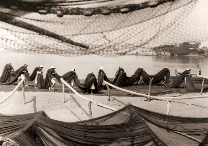 出漁準備 [池永勝, カメラ毎日 1956年1月号より] パブリックドメイン画像 