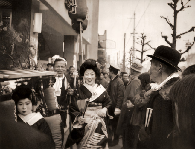 十日戎 [和田生光, カメラ毎日 1956年1月号より] パブリックドメイン画像 