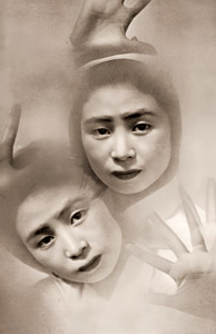 女 [松本恭一, 1954年, カメラ毎日 1956年1月号より]のサムネイル画像