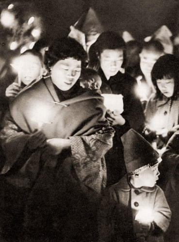 静かな祈り [大宮晴夫, カメラ毎日 1956年3月号より] パブリックドメイン画像 