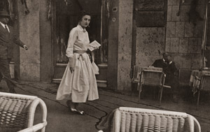 ローマの女 [福田勝治, カメラ毎日 1956年3月号より]のサムネイル画像