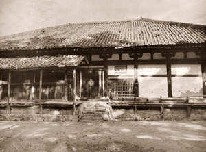 当麻寺 [佐保山堯海, 日本カメラ 1956年1月号より]のサムネイル画像