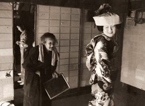 嫁ぐ日 [川鍋勇, 日本カメラ 1956年4月号より]のサムネイル画像