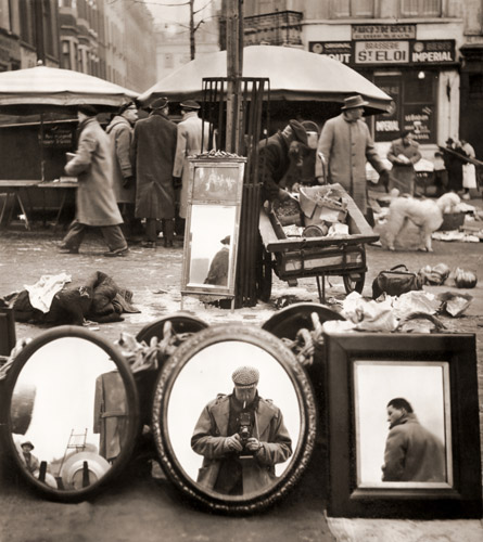 蚤の市 [フリツ・ウルリッヒ・パウジン, 月刊カメラ 1956年10月号より] パブリックドメイン画像 