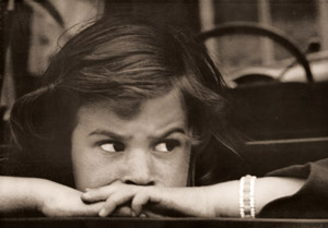 ある表情 [野坂千之助, 月刊カメラ 1956年10月号より]のサムネイル画像