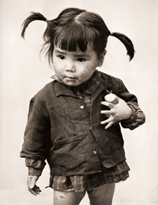 Child [Terunobu Murakami,  from Nippon Camera March 1955] Thumbnail Images
