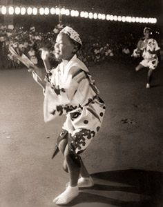 阿波マンボ [越智忠利, 日本カメラ 1955年12月号より]のサムネイル画像