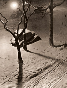 雪の夜 [ヘンドリツク・ダアル, アサヒカメラ 1936年2月号より]のサムネイル画像