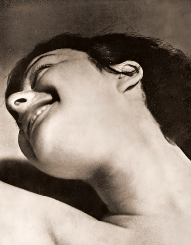 肖像 [イボンヌ・シュヴァリエ, アサヒカメラ 1936年2月号より] パブリックドメイン画像 