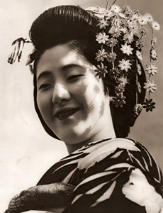 花簪 [町田定明, アサヒカメラ 1937年4月号より]のサムネイル画像