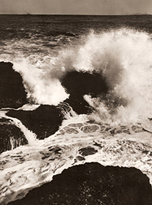 春の海 [河村英一, アサヒカメラ 1937年4月号より]のサムネイル画像
