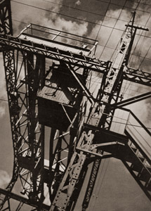 クレーン [白根秀彦, アサヒカメラ 1936年6月号より]のサムネイル画像