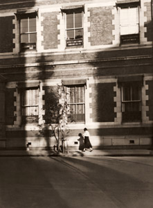 居留地暮景 [伊藤政三, 1937年, アサヒカメラ 1938年5月号より]のサムネイル画像