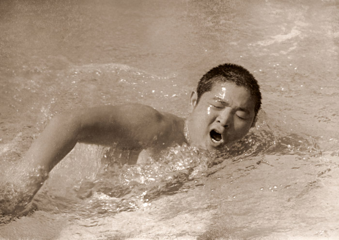 1500m自由形優勝者、寺田選手 [パウル・ヴォルフ, 1936年, ライカによる第十一回伯林オリムピック写真集より] パブリックドメイン画像 