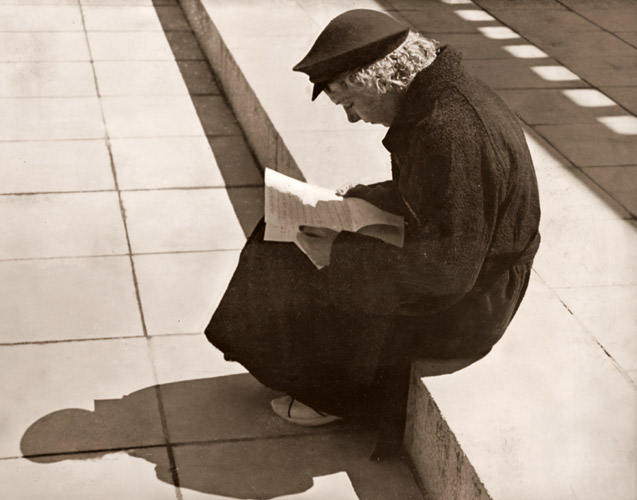 プール歩道のスケッチ [パウル・ヴォルフ, 1936年, ライカによる第十一回伯林オリムピック写真集より] パブリックドメイン画像 
