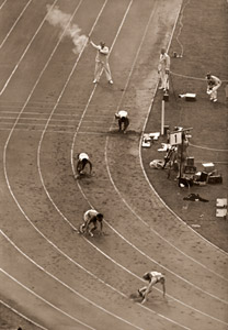 400m 競走決勝 [パウル・ヴォルフ, 1936年, ライカによる第十一回伯林オリムピック写真集より]のサムネイル画像