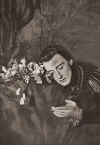 ジゼル [セルジュ・リド, アサヒカメラ 1954年9月号より]のサムネイル画像