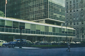 近代建築 [湯川優, 1953年, アサヒカメラ 1954年9月号より]のサムネイル画像