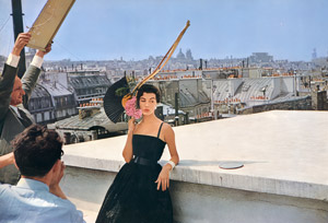 パリの屋根の上 [橫山泰三, 1955年, アサヒカメラ 1956年02月号より]のサムネイル画像