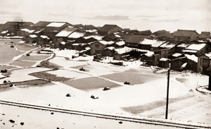 吹雪の日 [小池義夫, 日本カメラ 1956年7月号より]のサムネイル画像