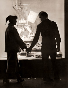 希望 [小林芳作, 日本カメラ 1955年7月号より]のサムネイル画像