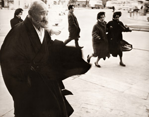 風の日 [麻見喜三, 日本カメラ 1955年7月号より]のサムネイル画像