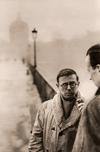 ボン・デザールのジャン・ポール・サルトル [アンリ・カルティエ＝ブレッソン, 1946年, アサヒカメラ 1953年9月号より]のサムネイル画像