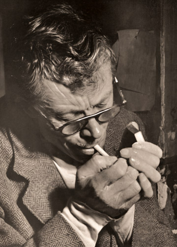 モンマルトルの画家ジャン・ポール [ピエール・ベルゾー, アサヒカメラ 1953年9月号より] パブリックドメイン画像 