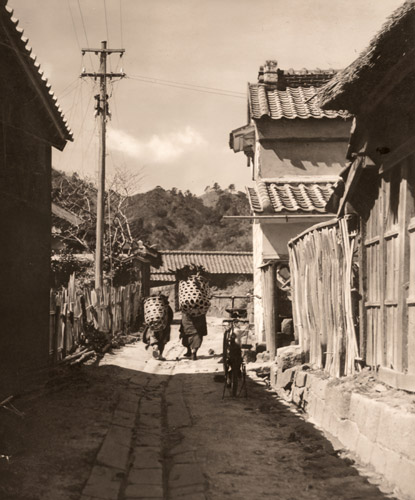 農村風景 [大塚由太郞, アサヒカメラ 1939年5月号より] パブリックドメイン画像 