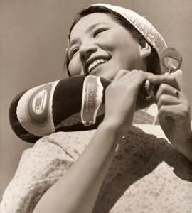 丸金醬油 [畠野耕二, アサヒカメラ 1939年5月号より]のサムネイル画像