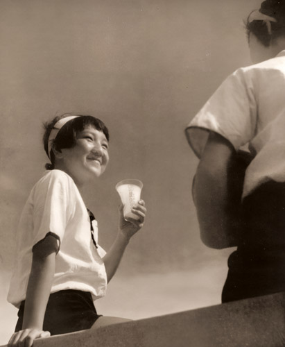 カルピス  [榎本正男 , アサヒカメラ 1939年5月号より] パブリックドメイン画像 