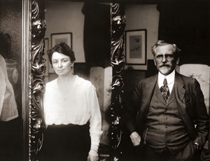 妻マルシュカとニューヨークで [アルフォンス・ミュシャ, 1908年頃, 「ミュシャが愛した光と時代」展より]のサムネイル画像