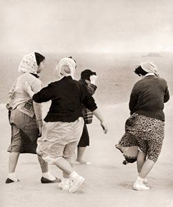 風 [高岡寅治, 日本カメラ 1953年9月号より]のサムネイル画像