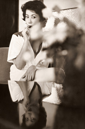 淡路恵子さん [大竹省二, 日本カメラ 1953年9月号より] パブリックドメイン画像 