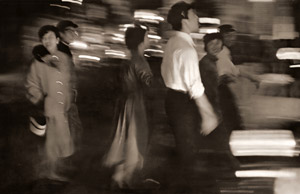 早慶戦の夜 [伊藤秀太, 写真サロン 1956年9月号より]のサムネイル画像