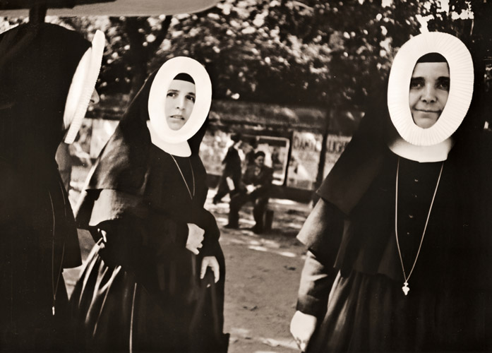 Three Nuns (Rome) [Katsuji Fukuda,  from Shashin Salon February 1956]