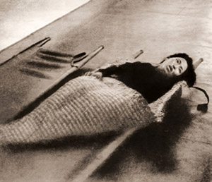 京城にて [ホーレス・ブリストル, アサヒカメラ 1953年12月号より]のサムネイル画像