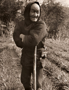 老農夫 [今泉満義, 1953年, アサヒカメラ 1953年12月号より]のサムネイル画像